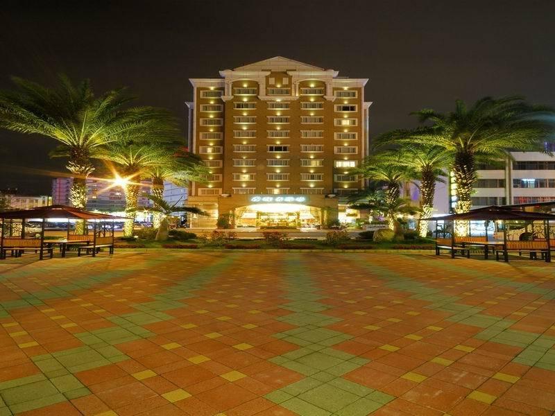 Hualien Charming City Hotel Extérieur photo