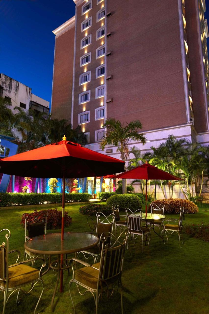 Hualien Charming City Hotel Extérieur photo