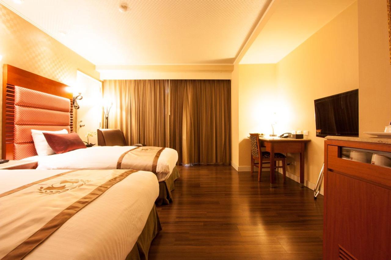 Hualien Charming City Hotel Extérieur photo